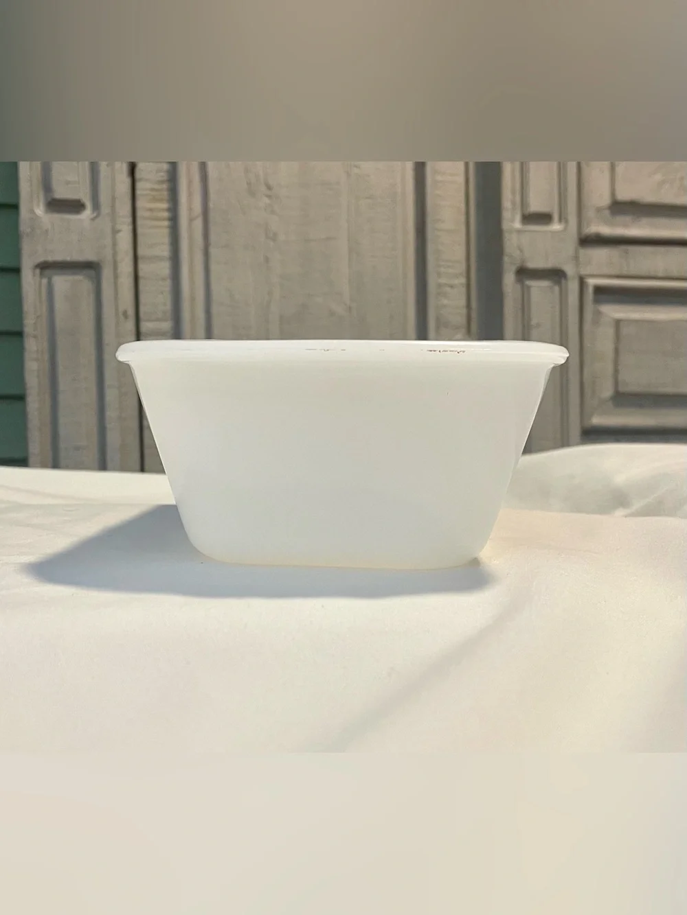 Vintage 70s Glasbake 1.5 Qt Milk Glass Loaf Pan- White/Brown Gingham/Tulips-J522